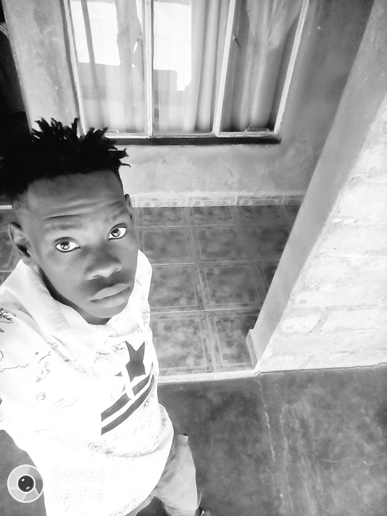 Dollen57215321's tweet photo. #Dollen 👊driasig😉😉 https://t.co/tHAps4jJxi
