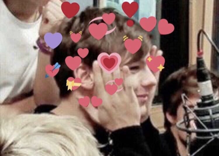 artsyharry_'s tweet photo. @Paynosankles oh MY GOD GIRL HAPPY BIRTHDAY!! Hope you have a marvelous day! And get all the love and money you deserve. Treat yo self today, go party, go to a spa ANYTHING JUST PROMISE ME YOULL MAKE YOUR SELF FEEL EXTRA SPECIAL TODAY! https://t.co/HlwRuEmG5v