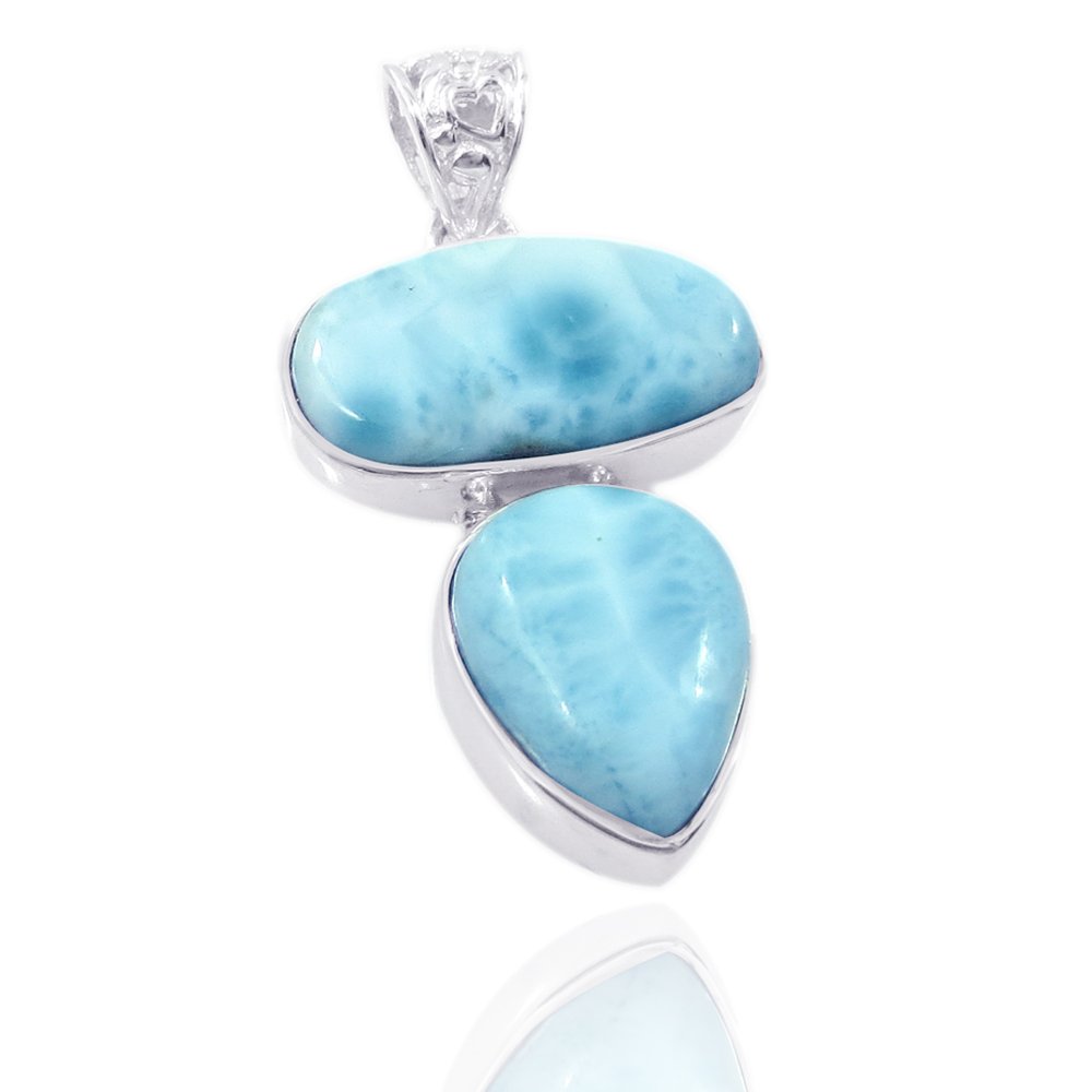 Classy Silver Pendant with Larimar gemstone 💫
 Add some more charm to your personality with this lustrous pendant uniquely designed with beautiful larminar stone. 
  #silverpendant #pendant #larminarstone #larminargemstone #pendants #classypendant #beautifulpendant