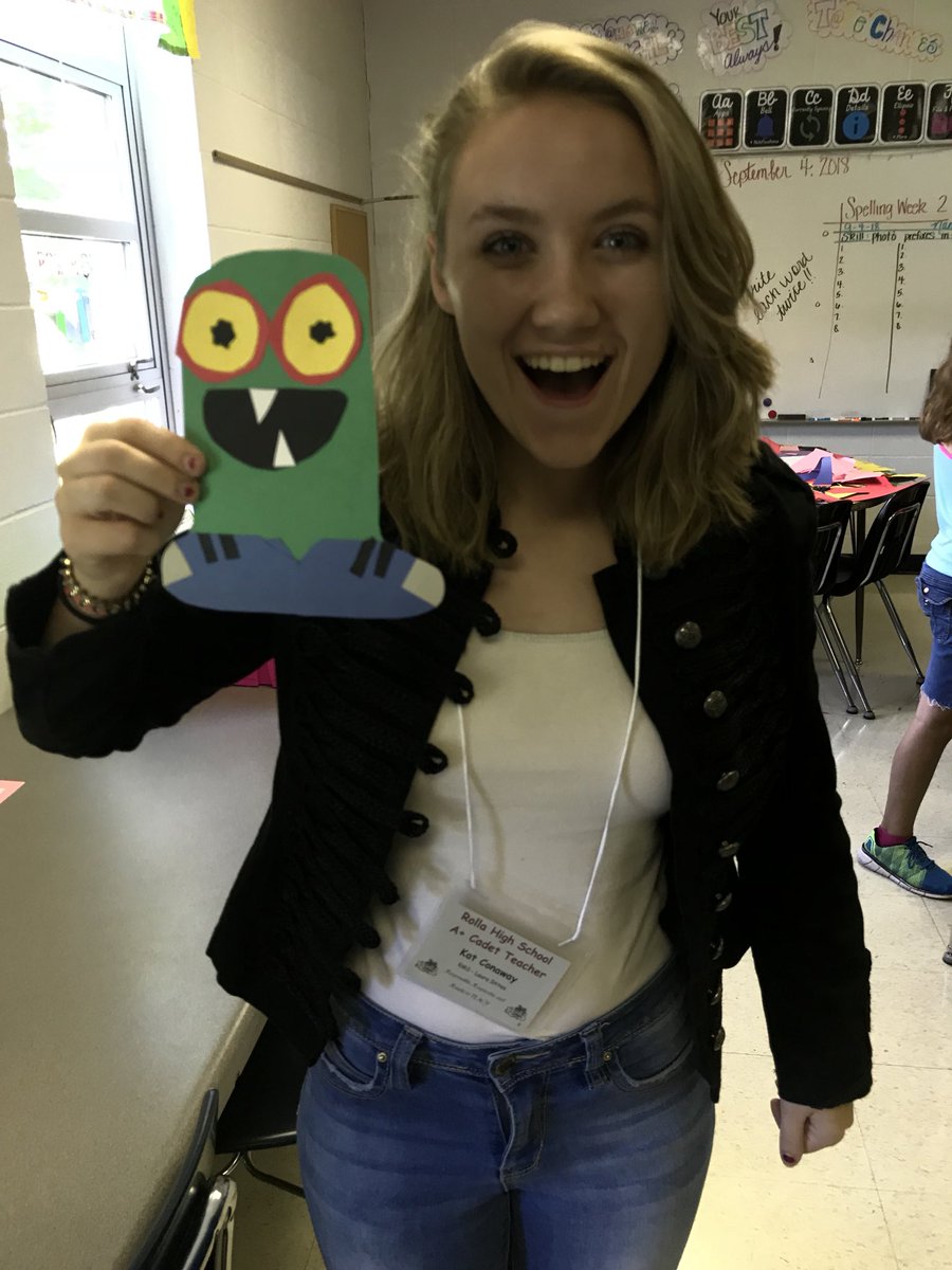 LRStites85's tweet image. Great day making adjective monsters in class yesterday! Our awesome A+ @Kat_Adelia even jumped in to help and made one of her own!!! @RollaMiddle @R31Official @Jimpritchett31 #rmssalute #nontradteaching #createstuff