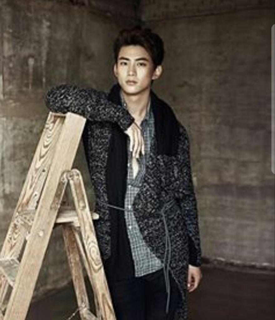 Wiphawan_Thong's tweet photo. 28-12-2017 📅05-09-2018
☔#252DAY 📮#Wednesday
@taeccool 💚🐹
Please don't ask if I'm going to love you long.🌚 All my love, you know, ⏲when I'm out of breath. 🎈 https://t.co/aBqMSEuDMV