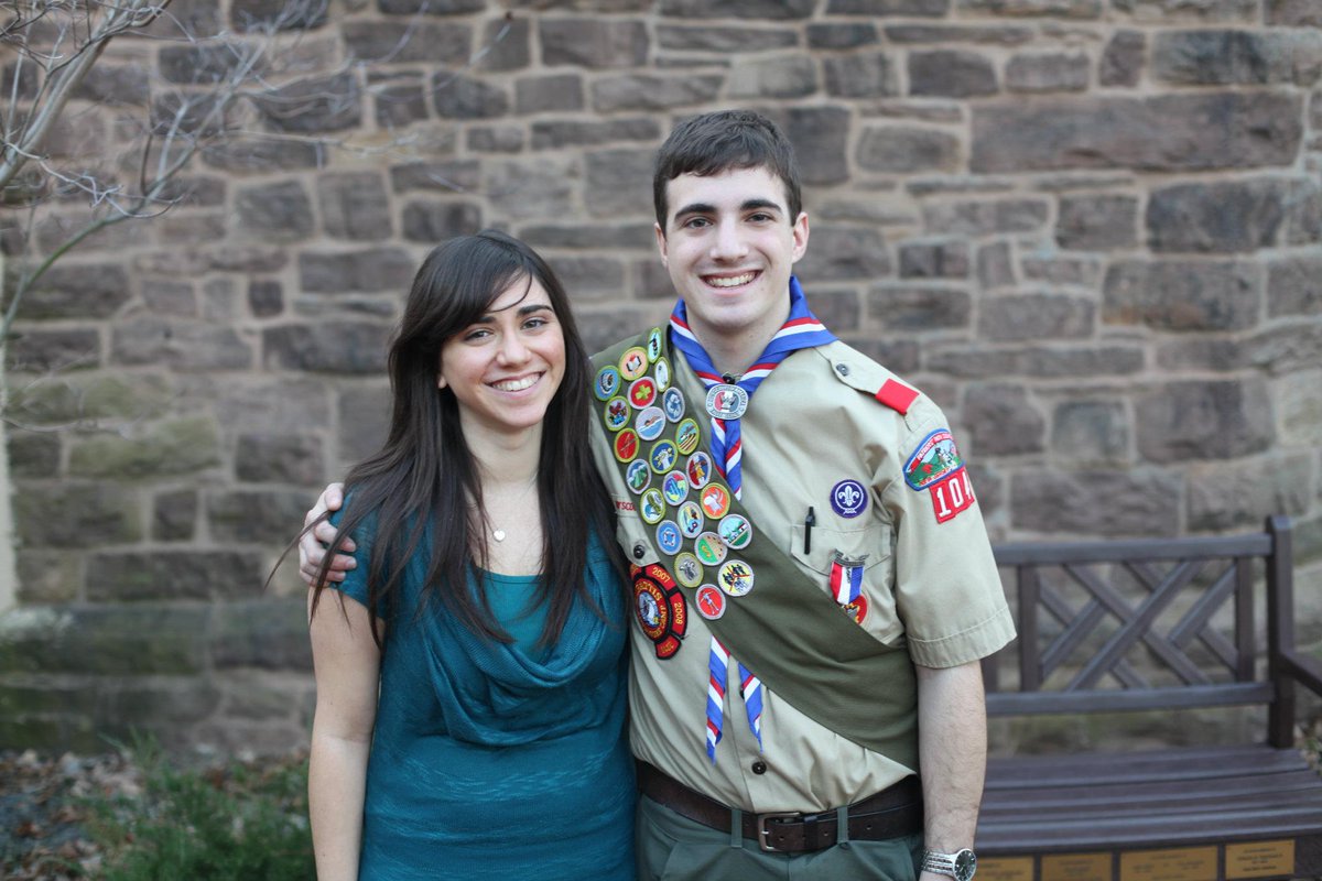 RobColonnaBSA's tweet image. Happy Birthday to my Sister Kathleen!