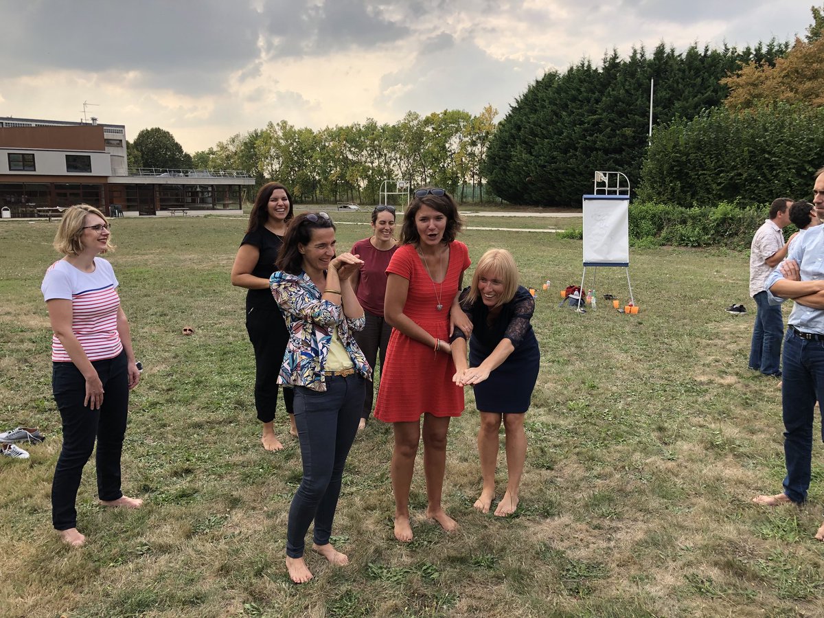 <a href="/carpentier_g/">Guillaume Carpentier</a>, lauréat de la #PromoIDE2017 et fondateur de <a href="/WaveMeUp_/">Wave Me Up</a> a animé un temps de team building avec l’équipe de l’Institut de l’Engagement 😍
Une belle énergie !
#LiveIDE2018