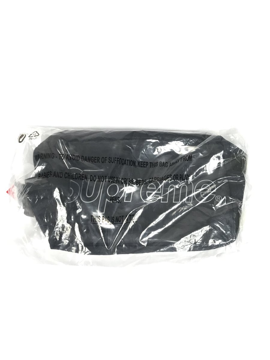 karanlal99's tweet photo. Supreme Utility Bag 

Black 

$100 shipped https://t.co/ogPG2xzECJ