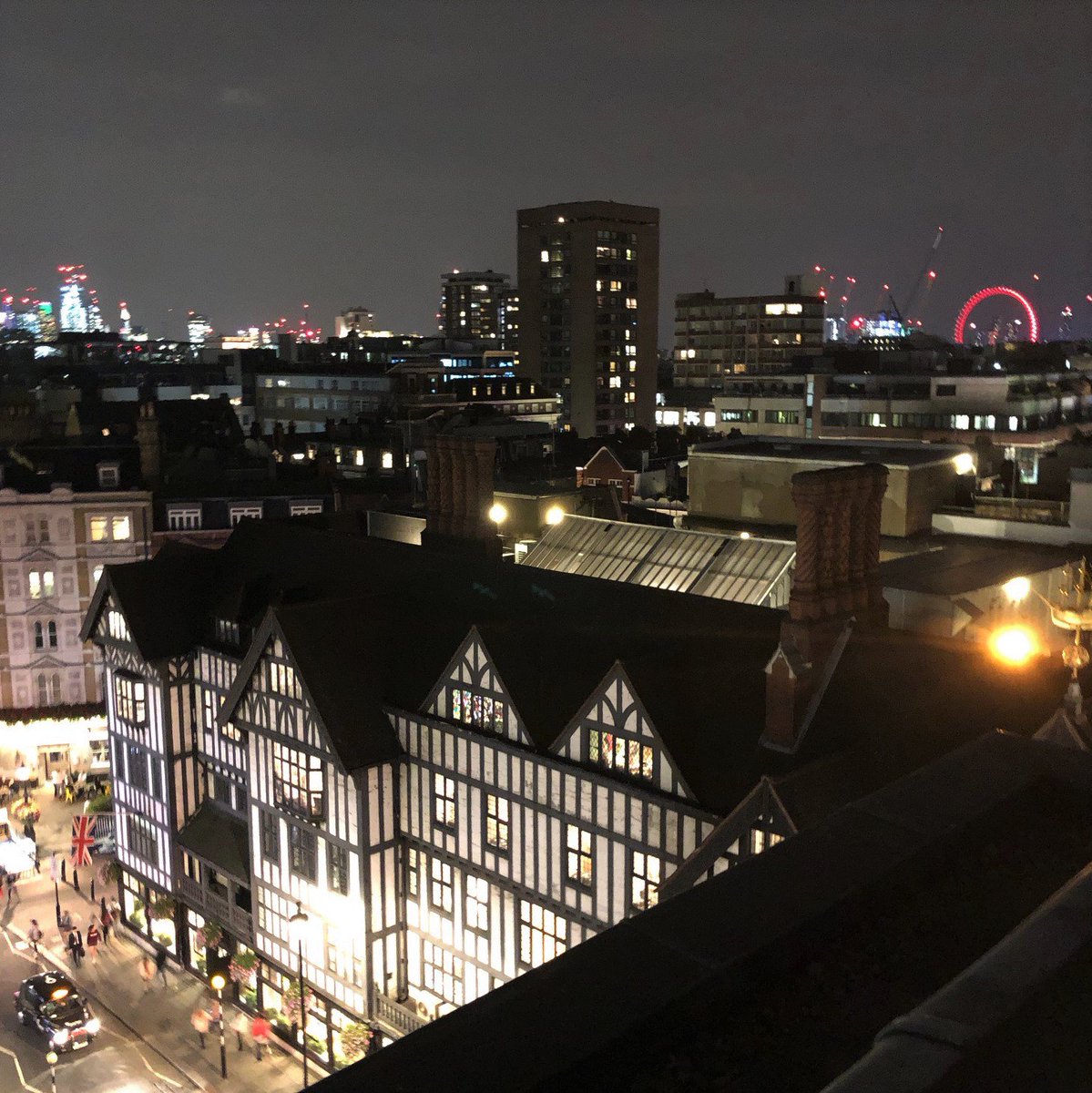 evolveuk's tweet photo. Great time with LondonMetric last night, alongside other consultants we’ve collaborated with over the past 16 years including @RPPNews, @ratcliffegroves, @sharmanprojects &amp; @CWrightarch. What a view from the @aquakyotolondon terrace! #LondonMetric  #aquakyoto #londonbynight https://t.co/Z4BCmDQgJx