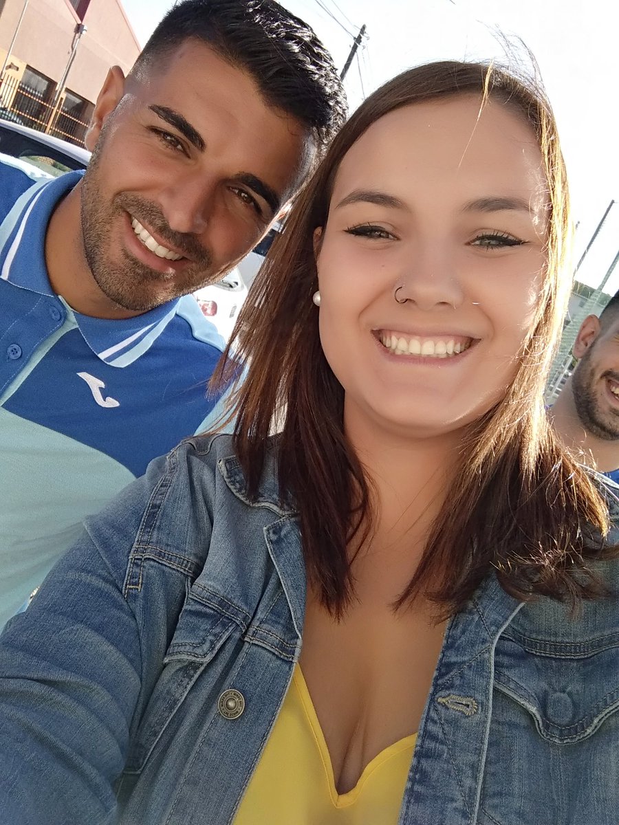 Martukipine's tweet photo. NO PUEDO ESTAR MÁS FELIZ! @GetafeCF @Jorge9Molina 💙💙💙💙💙💙💙 https://t.co/Bx2juHcfYE
