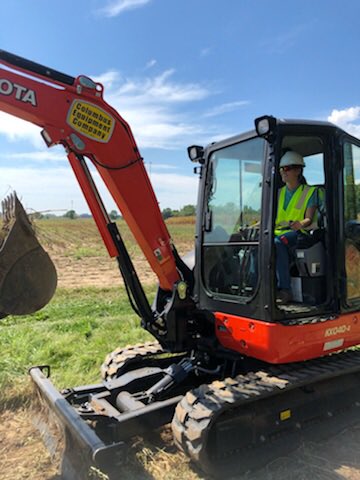 DeweyMann309's tweet photo. Another beautiful day at #Waterman #WARNL. Skid steer, excavator, and autosteer with #ASM4300. Rotations are managed by @ACELatOSU young instructors in #ASM5533. #handson learning with #kubota and @Case_IH. @CFAES_OSU, @OhioStateFABE, @ColumbusEquip, @EvolutionAG, @wellimp29 https://t.co/giakGmiRzr