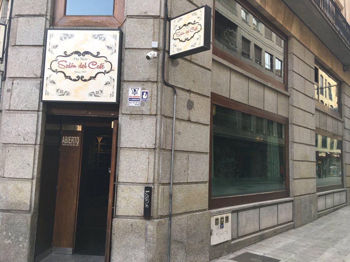 echauncapote's tweet photo. NUEVO PUNTO DE VENTA DE PAPELETAS | Ya hay disponibles papeletas para la rifa #echauncapote a beneficio de PYFANO (Asociación. de niños con Cáncer) y el palio de la Virgen de la Caridad en @elsalondelcafe c/ Aire 1.
#echauncapote #colabora https://t.co/ZUpdwK7BTG