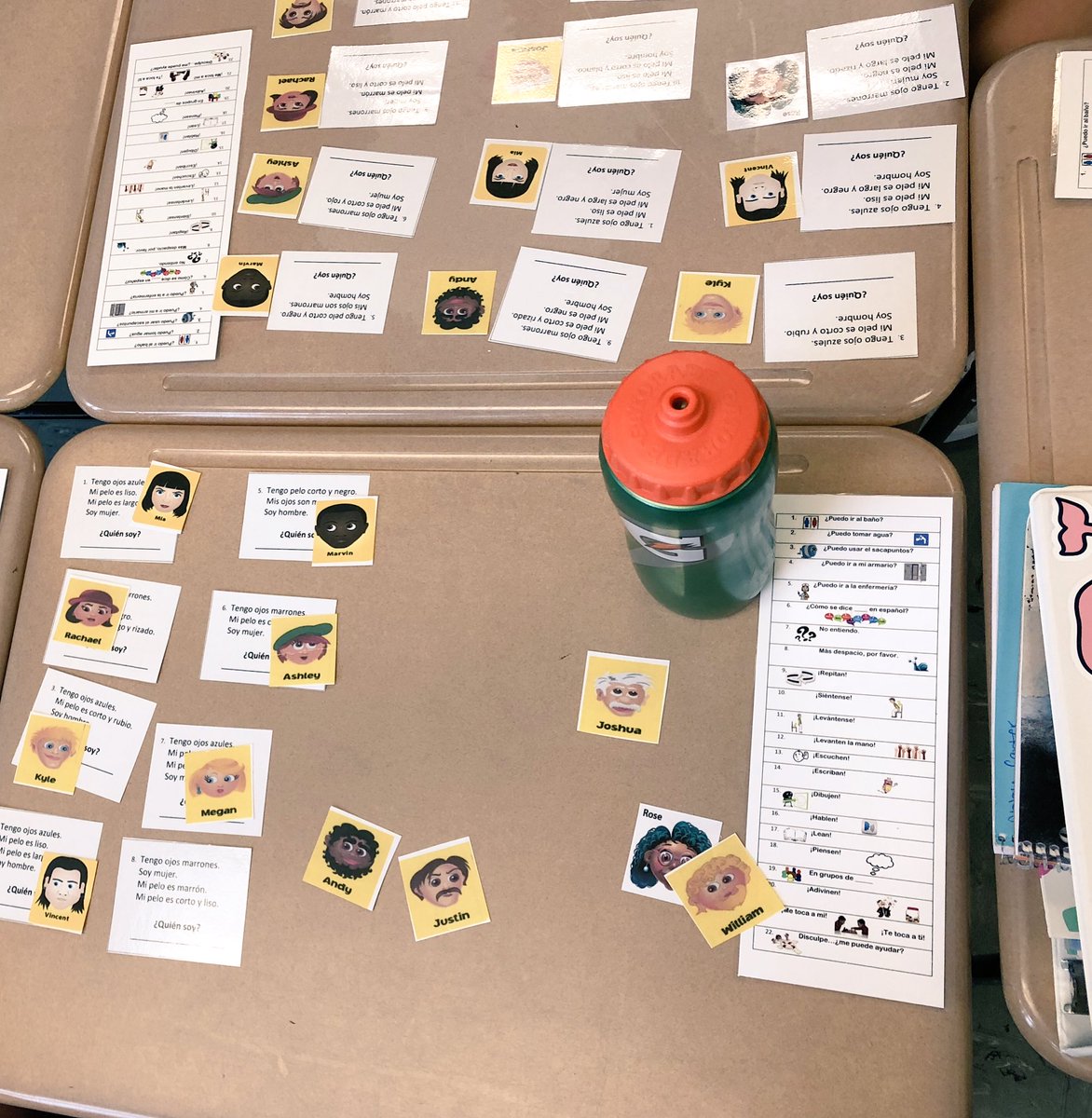 OWLteamBCPS's tweet photo. Ms. Bamaca’s class @TeamRidgely is playing ¿Quién soy? to work on physical description vocabulary. #IB4O https://t.co/zprWyt53EY