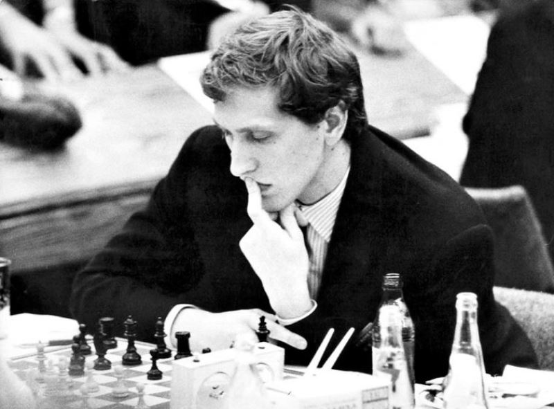 Douglas Griffin on X: Bobby Fischer and Boris Spassky, pictured in  Belgrade, 1992. (Photo credit: A. Vasiljević, via   #chess  / X