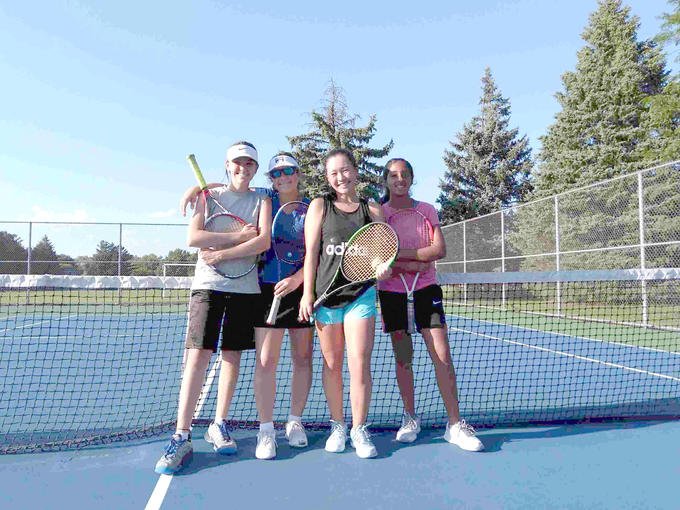 Another couple of Athletes of the Week on deck, as we have <a href="/athleticsurbana/">Urbana Athletics</a> boys' soccer player Roman Mineyev and <a href="/CHAR_GERS/">Centennial Athletics</a> girls' tennis standout Cayla Risinger taking the honors news-gazette.com/sports/prep-sp… #NGMedia