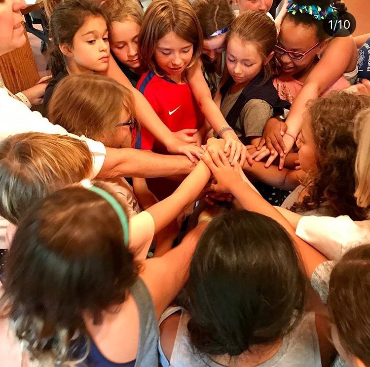 LaurelSchool's tweet photo. Grade Four girls spent four days last week at the #ButlerCampus for "Connect 4," where they practiced leadership skills, built relationships, took risks and embraced #STEAM challenges. Check out our 📸 album on FB.#LS4G27 #DreamDareDo #AdventureLearning https://t.co/vrWkWiMfXA