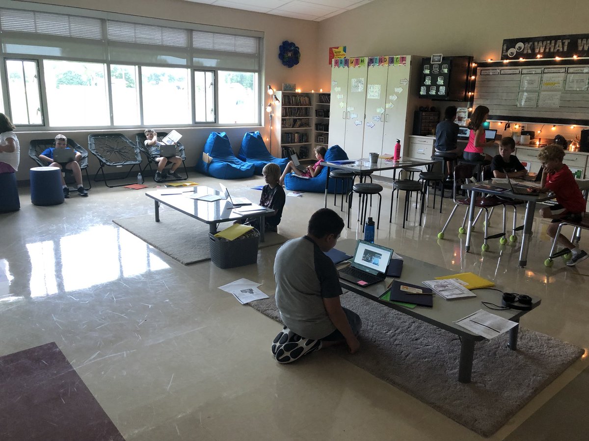 MrsWattssRoom's tweet photo. Using Flipgrid to prove which Illinois branch of govt is the most important! #gobiceagles https://t.co/3xqvwxotxr