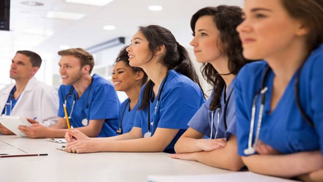 LPN Salary in Florida, FL – SalaryAverage.net dlvr.it/QjDNRt