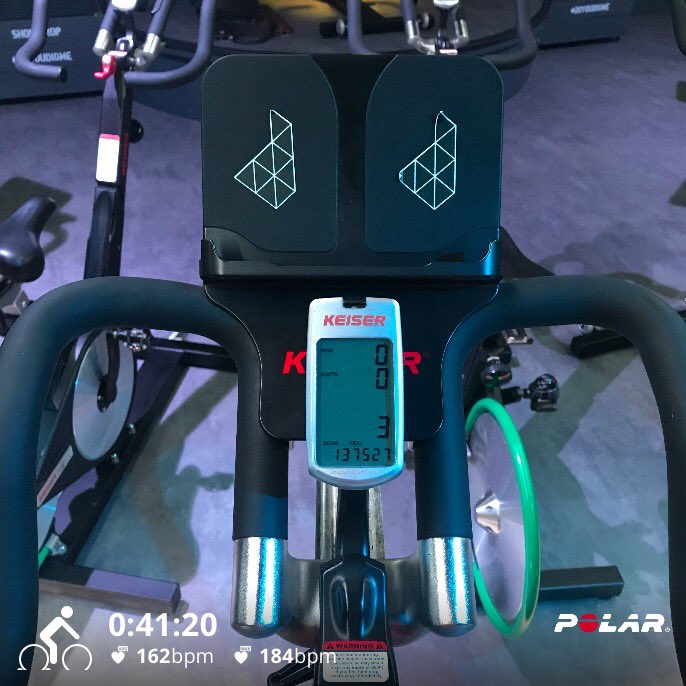 LukeTyburski's tweet image. Back on the bike at @DigmeFitness a beautiful but painful view...
#digme

#LandscapesForWinning 
@PolarUK_IRE 
#cycling