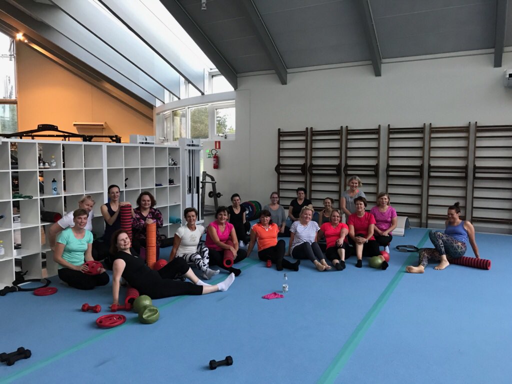 Liikunnan äärellä Jyväskylässä yhteistyökumppanit samalla salilla.
#terveys
#hyvinvointi
<a href="/MehilainenOy/">Mehiläinen</a> 
<a href="/LT_KeskiSuomi/">LähiTapiola Keski-Suomi</a> 

Osaavaa valmennusta ja erinomaiset puitteet!
#kiitos
<a href="/Lewell_Oy/">LeWell Oy</a> 
<a href="/kwheimo/">Kaisa Wallinheimo</a>