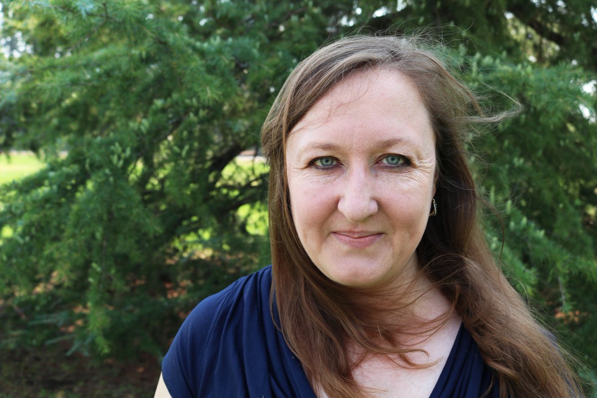 Karen Bales is a professor running 2 labs at UCDavis! She is interested all things brain/behavior/biology/bonding. She mentors 7 graduate students, 2 postdocs &amp; bunches of undergrads. Favors titi monkeys or prairie voles? She’ll never tell!