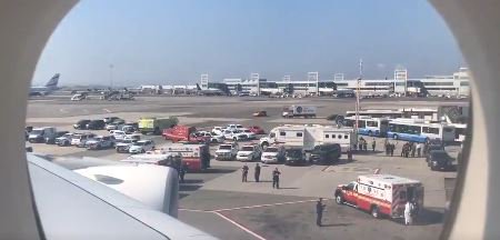 LMontenegro_PIO's tweet photo. #VanillaIce aka #RobertVanWinkle reportedly aboard the #Emirates flight from Dubai to NYC when several passengers got sick. They could probably work to a solution if they...
"All right stop.
Collaborate and listen"
https://t.co/n8kLsOm4YQ https://t.co/TkuF0o5YnG