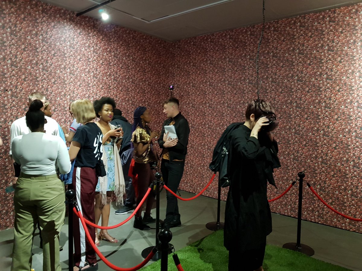 TMRW Gallery: Old Masters / New Realities <a href="/keyesartmile/">KEYES ART MILE</a> <a href="/tmrw_gallery/">TMRW GALLERY</a>