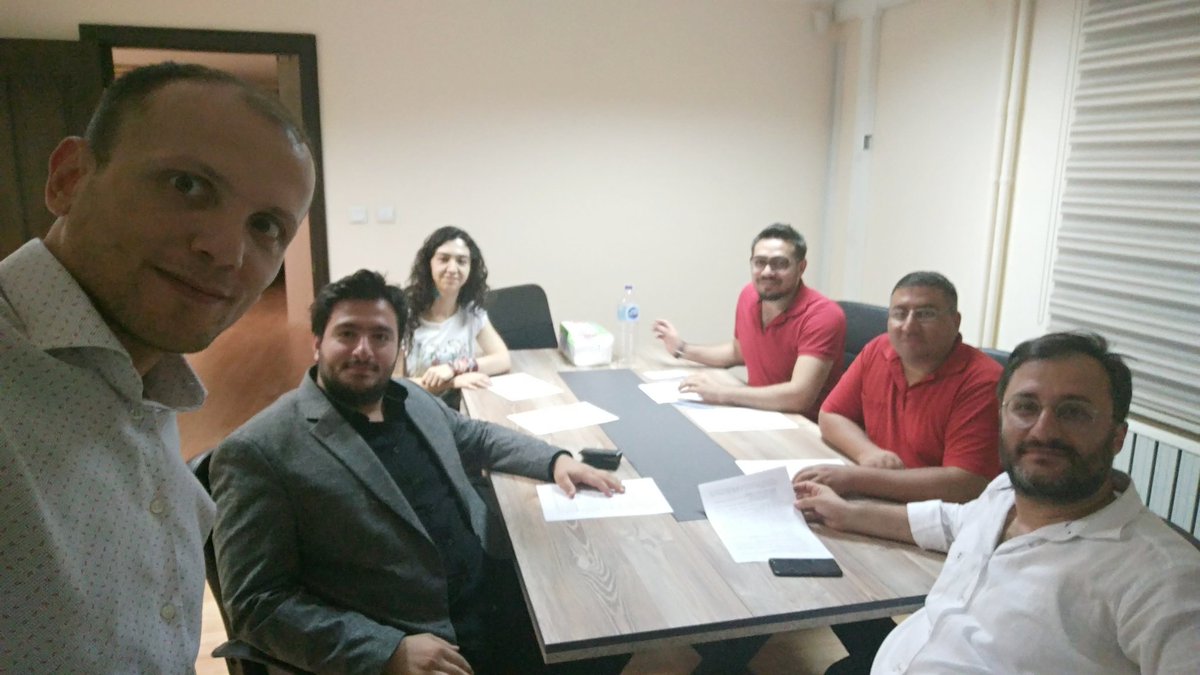 MilliBilisimGrb's tweet photo. Milli Bilişim Grubu Haftalık Olağan İcra Kurulu Toplantıları devam ediyor. 
#MilliBilişimGrubu
#BilgisayarMühendisi
#MühendisBeyinler https://t.co/OXXaGT85af