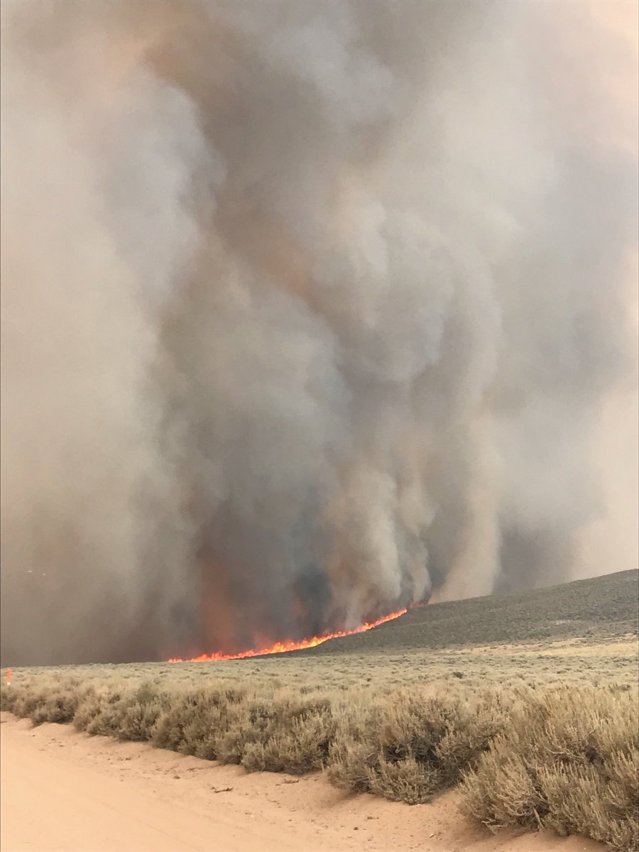 JaneDoe12787036's tweet image. #bootfire #burchamflat