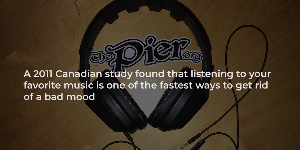 ThePierOrg's tweet photo. If you ever find yourself in a bad mood, just pop in those headphones! πΆπ§ | #WisdomWednesday #Music #ThePierOrg #Reggae #Rock https://t.co/NYZEyBKJWA