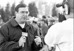 JayBilas's tweet photo. RIP Mike Hogewood, a longtime fixture in ACC basketball and football. Hogewood brought passion, enthusiasm and kindness to everything he did in the ACC. A real pro. https://t.co/m8Gbz2MdhO