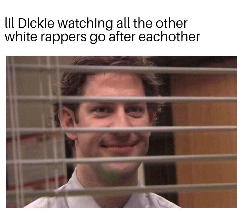 foutwunihuni's tweet photo. @Discoverinqs @machinegunkelly @Eminem https://t.co/Oy9FKdPEOu