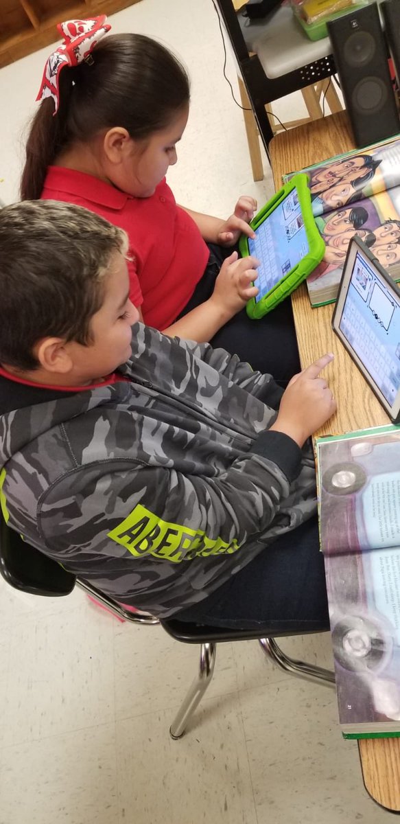 ERChapaElem's tweet image. @MrsMJReyna1 class is having a great time exploring sequence using @poppletny #LJHTECHi3 #chapaproud @lajoyaisd