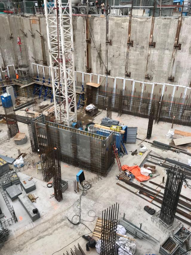 Urban_Toronto's tweet image. Below grade forming underway for Alterra's 36-Storey 159SW. ow.ly/UTNz30lHx7M #Toronto #development #realestate