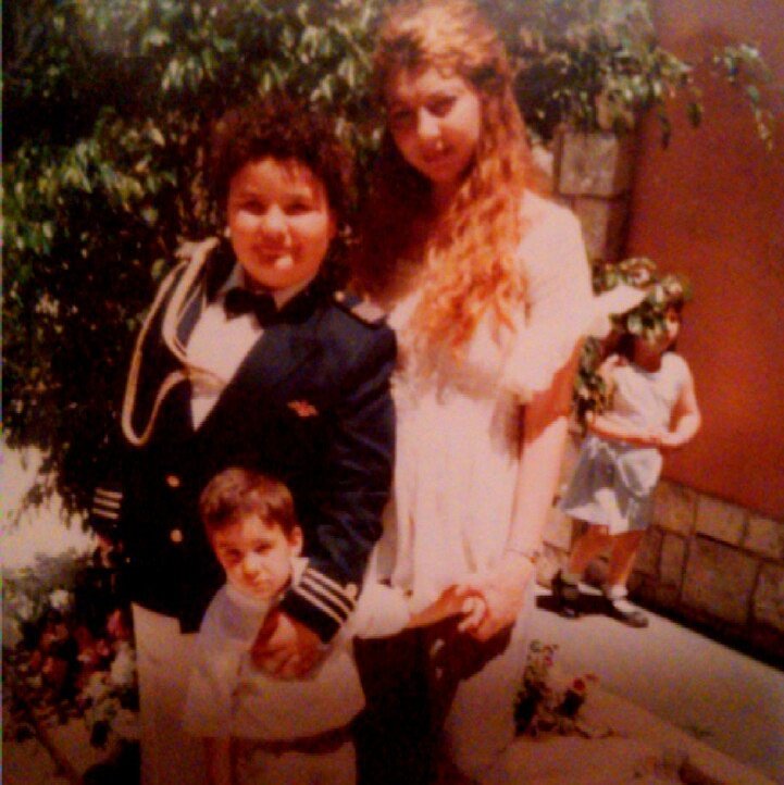 Wadri_YT's tweet image. Lo prometido es deuda =3 mirar que rubia más sexy estaba a mi lado  ♥️♥️❤️😘