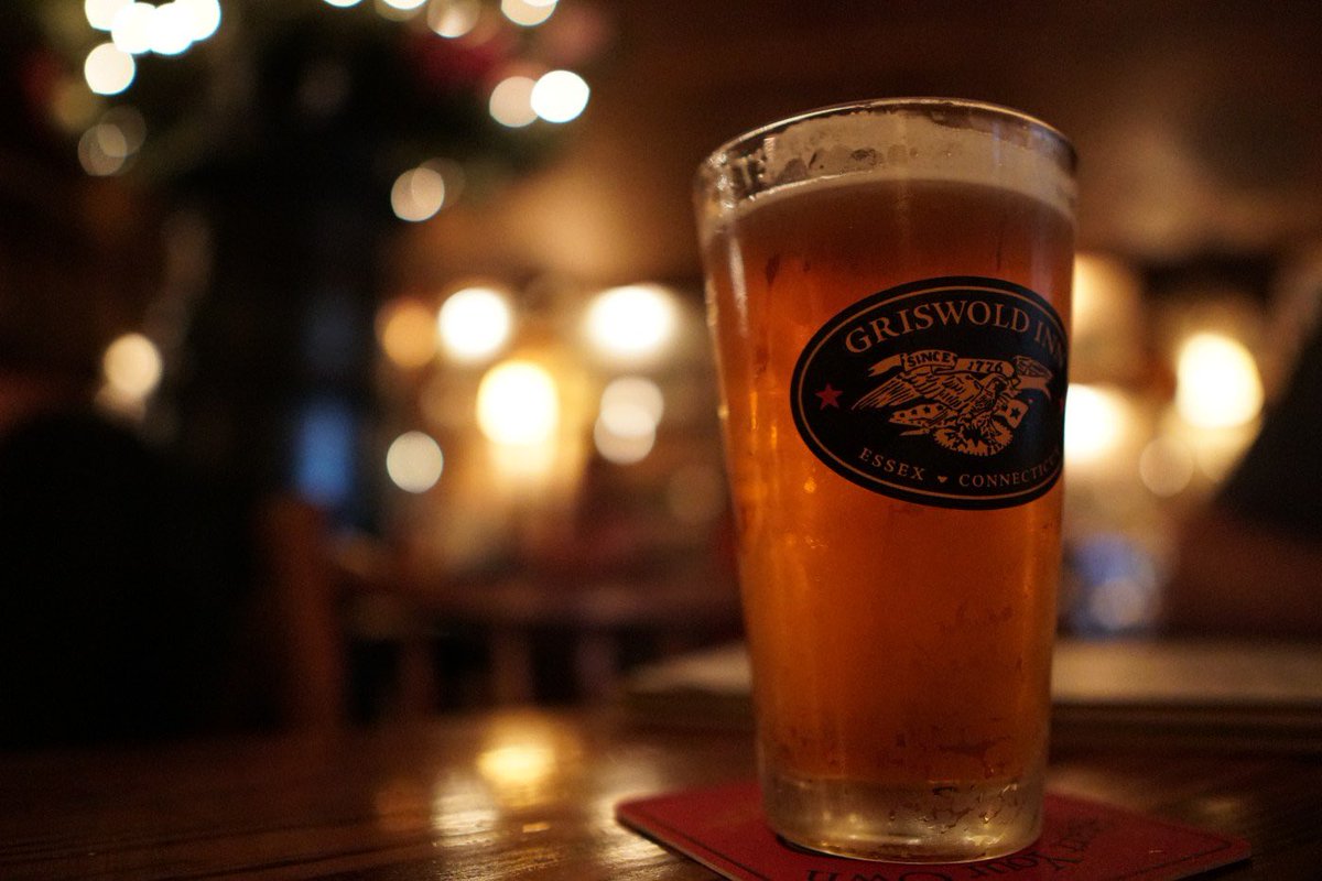 FeastandFroth's tweet photo. The Revolutionary Ale is a malt-forward English Pale Ale that is highly drinkable. It’s a perfect #craftbeer for the historical @griswoldinn Tap Room. Check out my review of the Gris! Link in bio. #cteats #ctbite #ctfood #ctbeer #ct #connecticutbeer #ctdrinks https://t.co/dcN079owAn