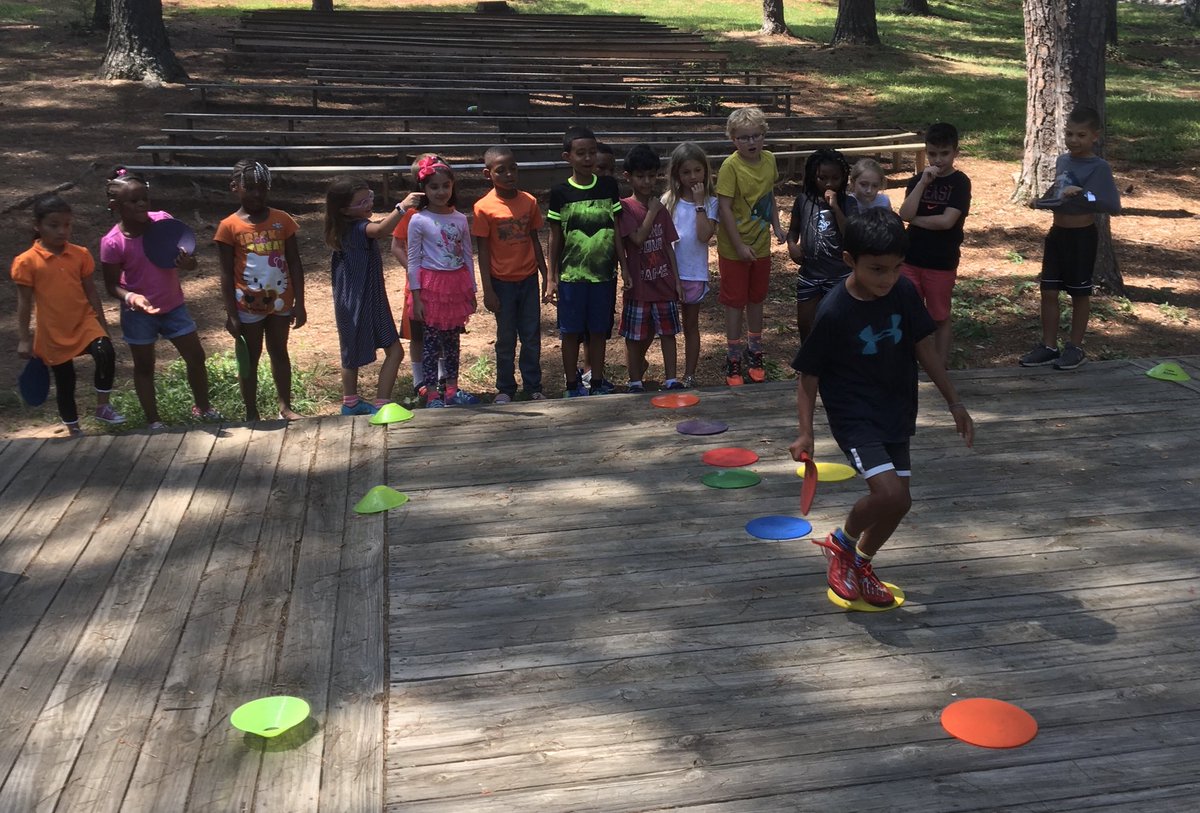 Combs2ndGators enjoying some outdoor education team building with Mr. Woodrum!🤝💚 <a href="/CombsCounseling/">AB Combs Counseling</a> <a href="/CombsCatchUp/">Combs Catch Up</a> @campbell_kds