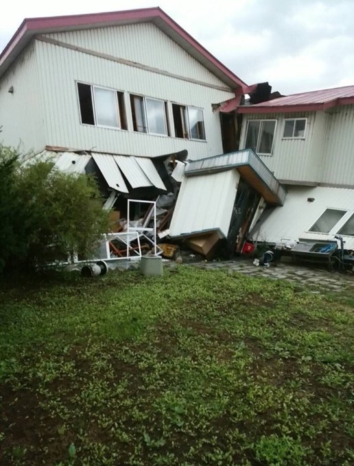 北海道地震 むかわ町で家屋倒壊や墓地の墓石倒壊の被害 まとめダネ