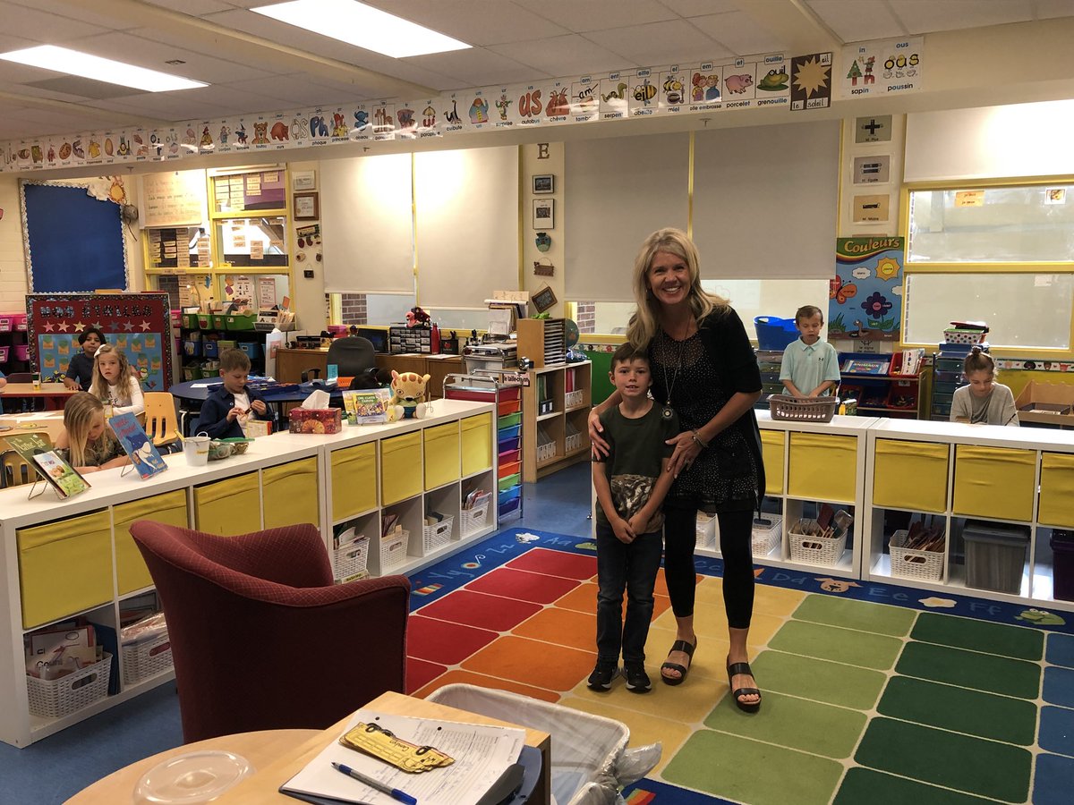 ESMhs4's tweet photo. We had a great first day at ESM! https://t.co/KsuYjUGsL2