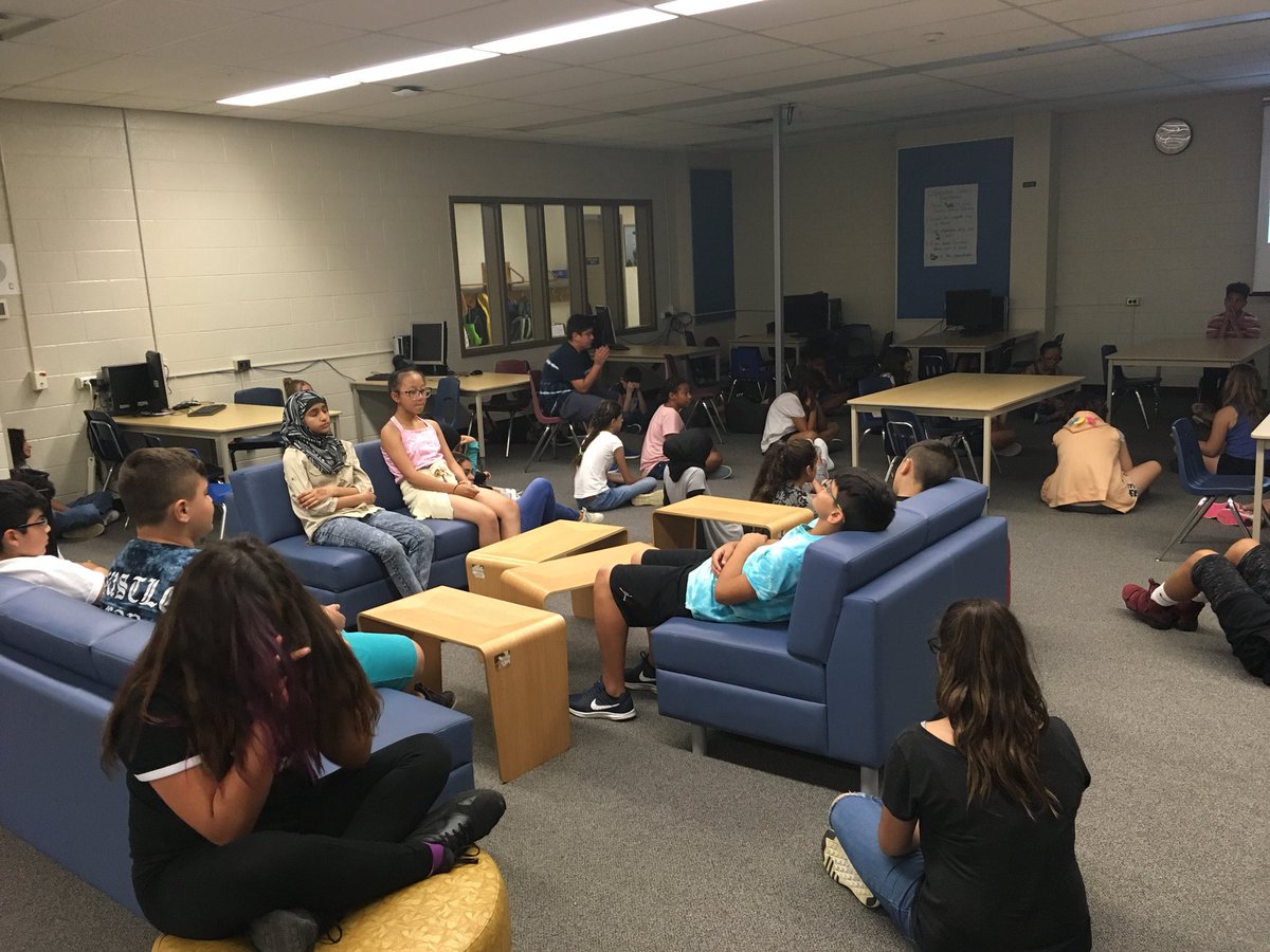 Colette Tobias 🧡 tweet media