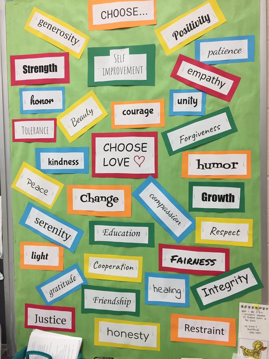 tmcneiece1's tweet photo. Inspiring messages @CurtisCornerMS from Ms. Manning’s students-  “stay positive &amp; help others whenever given the opportunity” #umatteratSK https://t.co/Ya88RsTsuX