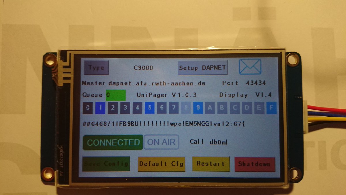 DG2EBN's tweet photo. Für den #c9000 eine #nextion Display als Remoteeinheit eingerichtet. Display kommuniziert mit einem eigenen Pi mit dem Sender über LAN. Idee von @RWTHAmateurfunk #dapnet #db0ml https://t.co/Yqe3JQ53gc