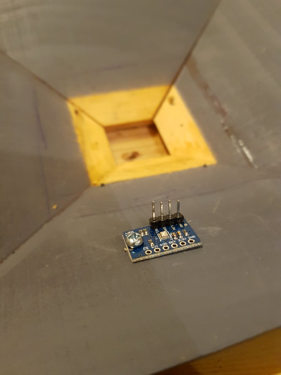 Iot_Birdfeeder's tweet image. Something is going on... 😏
#hackster #sigfox #IoT #Arduino #thingerio
@sigfox @Hacksterio @thinger_io