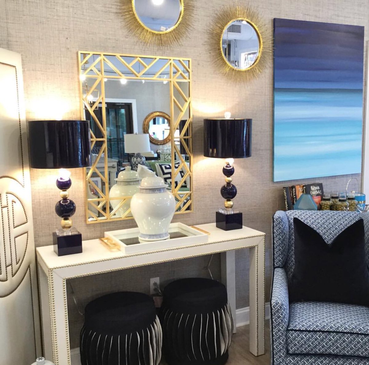 #fabulous @MegCaswell #sheridan #lamps in #theblueoctogon! Can’t wait to see y’all at #HPMKT!