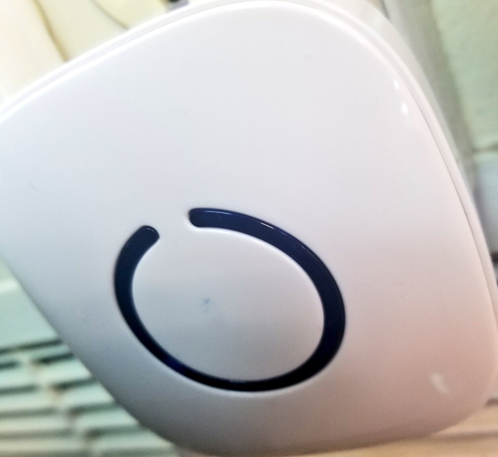 dreaminginka's tweet image. Day 1 and our new wireless doorbell is kindergarten magic! 💃💃 Also it makes me so happy because the sound we chose is church bells! 💖⛪💖 #itsthelittlethings #stoplookandlisten