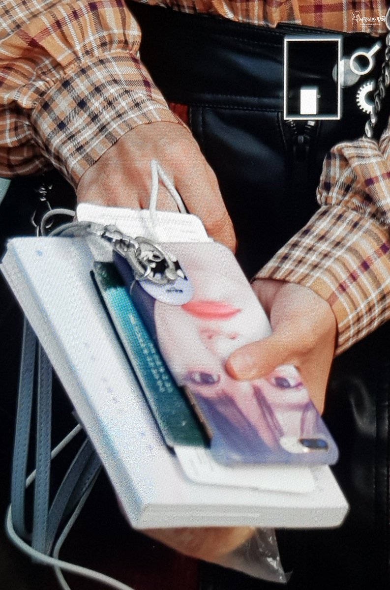 180906 인천공항 출국 프리뷰
폰케이스 앜ㅋㅋㅋㅋㅋㅋㅋㅋ
#세정 #김세정 #kimsejeong #구구단