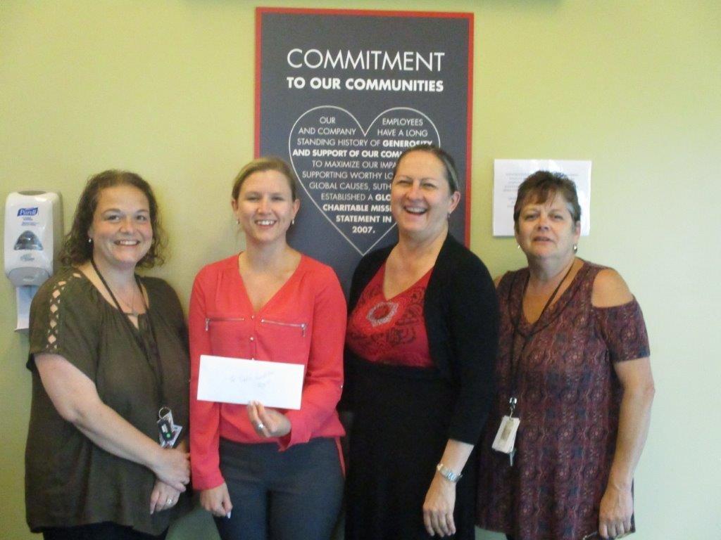 SutherlandHires's tweet photo. Here at Sutherland, we love helping our community! Our Sault Ste Marie team recently raised funds from site council events and donated to the Twinkle Foundation. Great job team! #SutherlandCares #SutherlandLife #WeAreSutherland #Joinus https://t.co/YdJTJ3MmJW