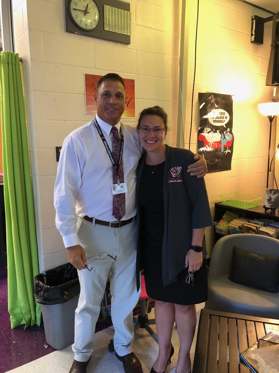 Aewallace8's tweet photo. It’s truly been a pleasure and honor learning and working with Dr. @AbtDwayne ! I look forward to many more years of working together!! https://t.co/nfdaRO9OyS