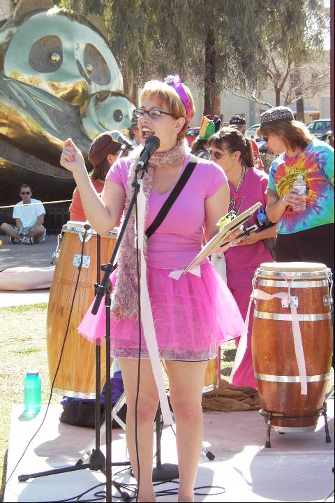 DmXh4yJU0AE0ytX.jpg:large