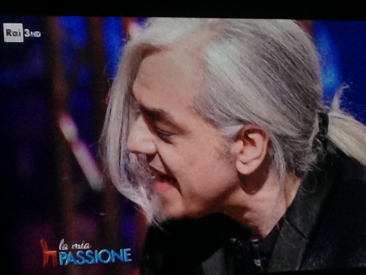 GiovanniVerdoli's tweet photo. Complimenti a #MarcoMarra per l'intervista davvero bella al grande #Morgan nel programma #LaMiaPassione su #Rai3. Mi auguro che torni presto questo programma (lo vedrei bene in 1 serata).Sarebbe bello vedere @InArteMorgan con un programma tutto suo sulla Rai!🎶🎸👏🏻@Meta_Morgan https://t.co/Pl3S2p1kaB
