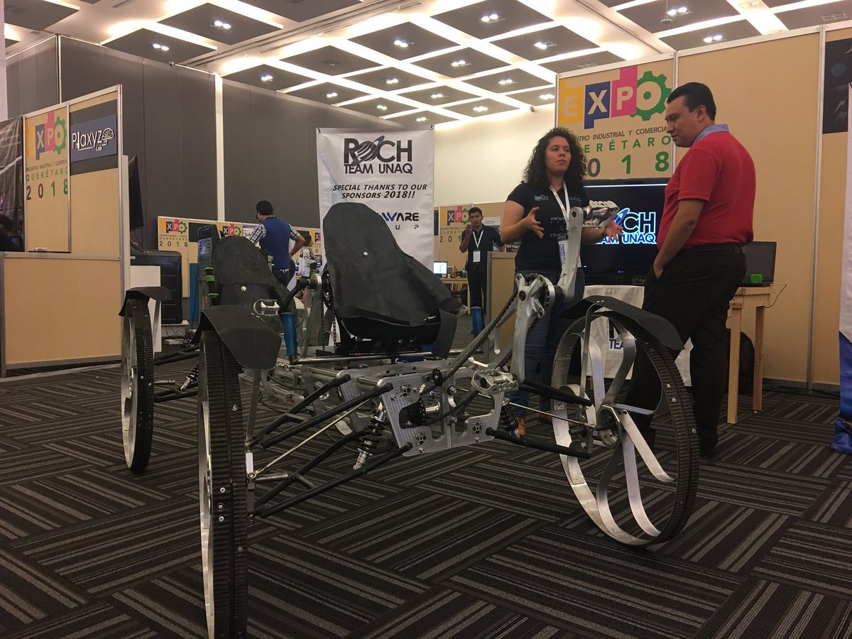 El equipo ROCH Team UNAQ presente en el 3er. Expo encuentro Comercial e Industrial Querétaro 2018, donde se dio a conocer el prototipo de nuestro Rover, sus componentes y cuál es el impacto  que este tiene en el sector aeroespacial. #BeROCH #SoyUNAQ <a href="/UNAQmx/">UNAQ</a> <a href="/gobqro/">Gobierno del Estado de Querétaro</a> <a href="/RoChTeamUNAQ/">ROCH Team UNAQ</a>