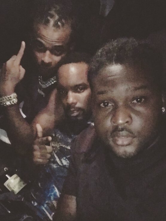 Naamix972's tweet image. J’ai entendu dire que pour être grand il faut être au côté des grands!!!!#naamix #kalash #dsprod