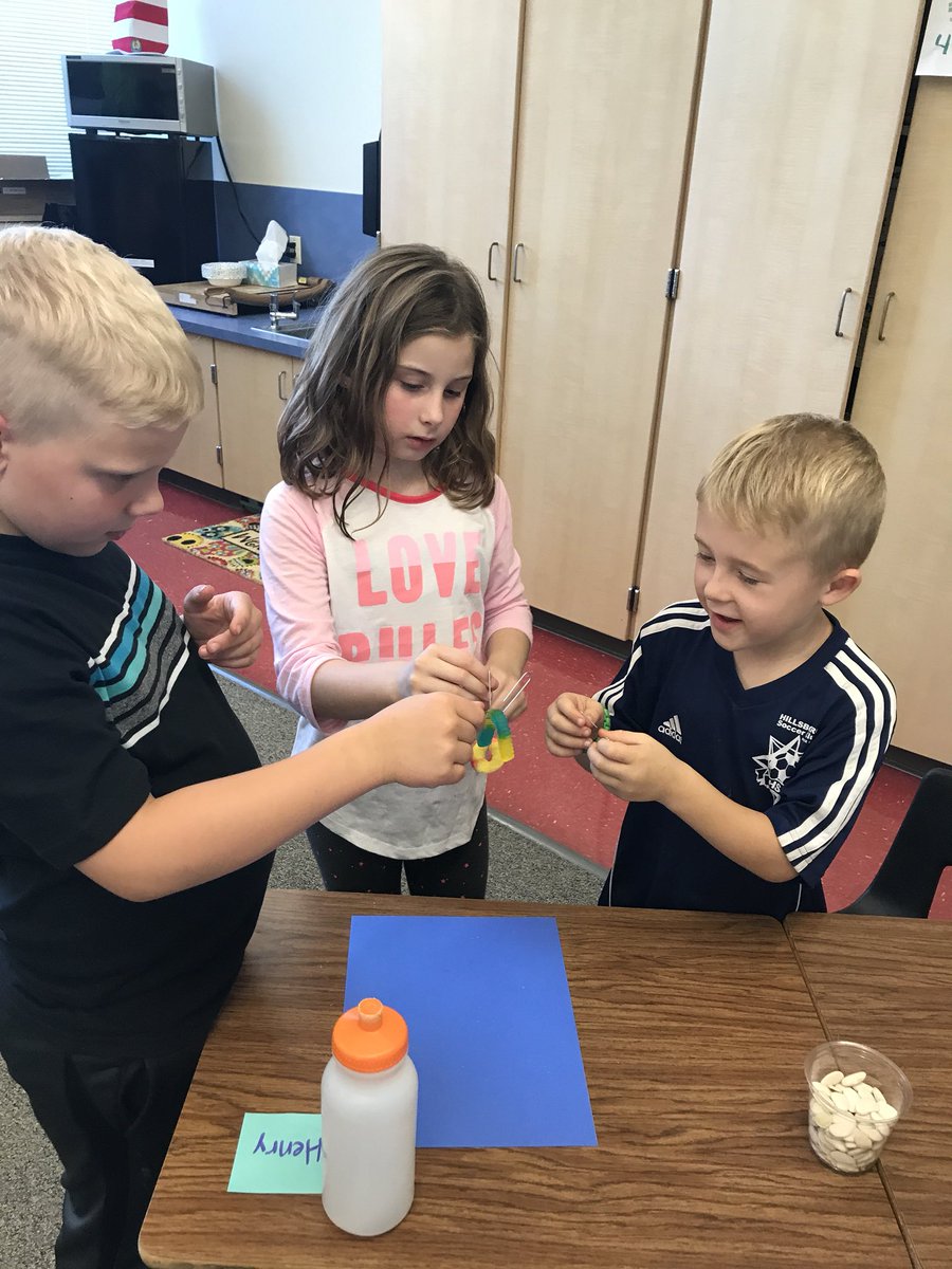 foster2ndeagle's tweet photo. The reaction from these kids day 2 of 2nd grade is melting my heart!! 1st grade teachers have done an amazing job instilling positive school character traits in these guys! They were working in teams to save Fred the gummy worm and learning the power of perseverance! #TeachImlay https://t.co/I6hgJaH1Mx