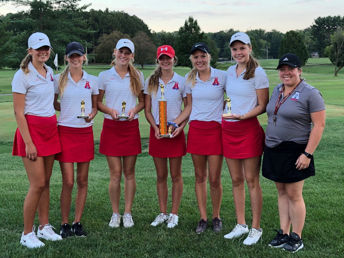 stanthonyhs's tweet photo. Girls golf finishes in 1st place at the Olney tournament! Ava Wegman placed first individually with a 37! https://t.co/hGNnEmG3Gs